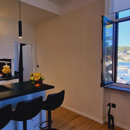 Apartment Divine